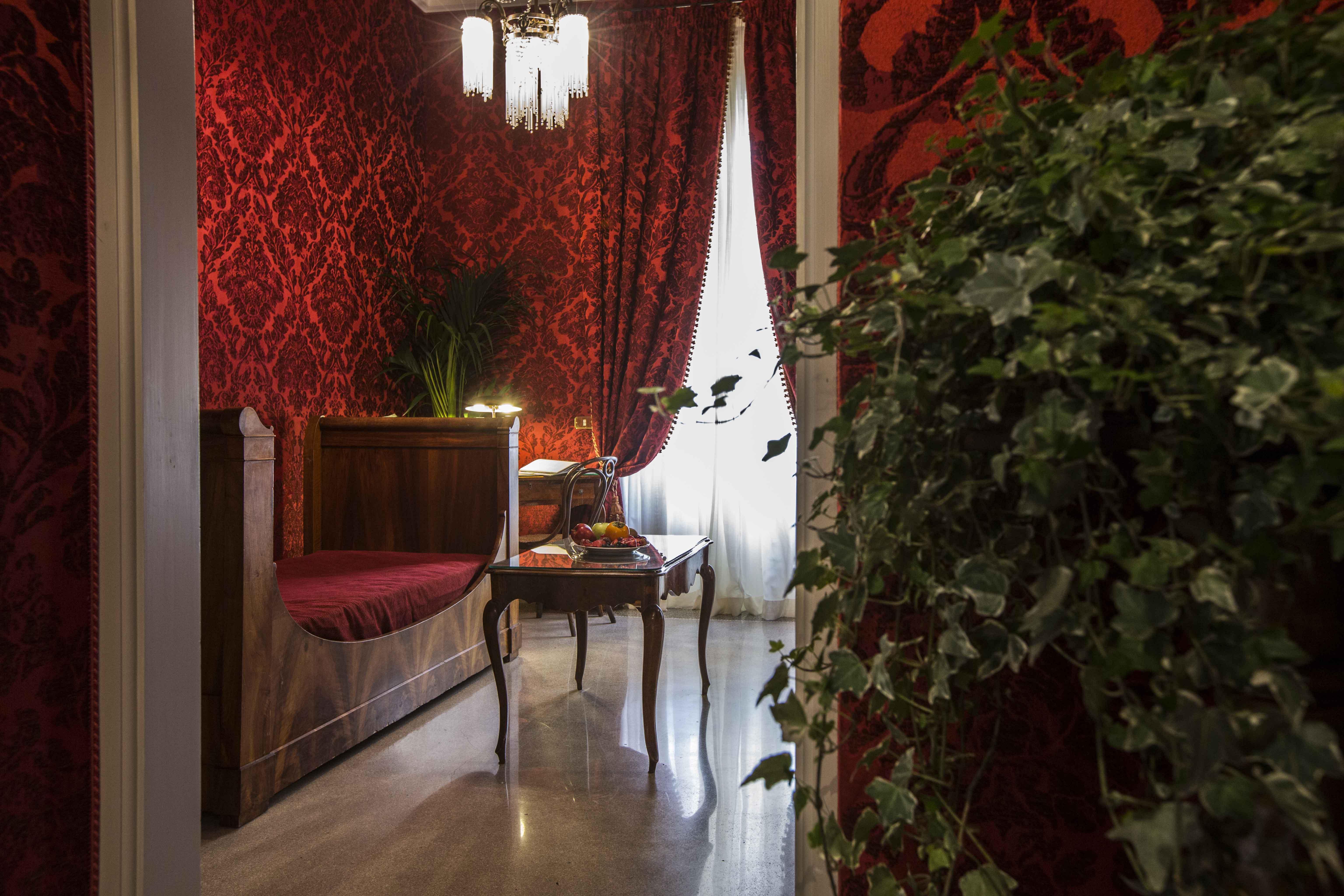 Hotel Locarno — Фото 3